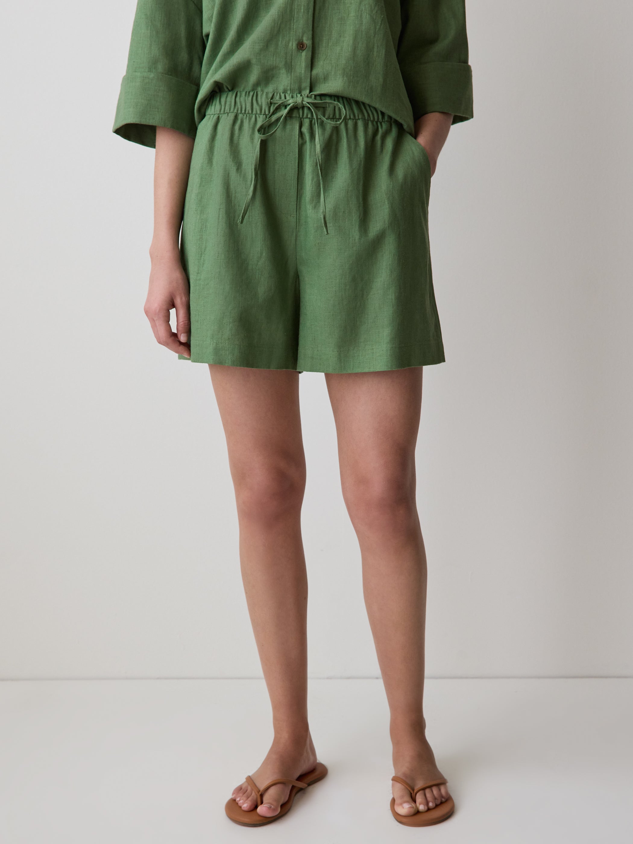 Linen-Blend Mid-Rise Pull-On Short rw&co Exclusive Sale Price