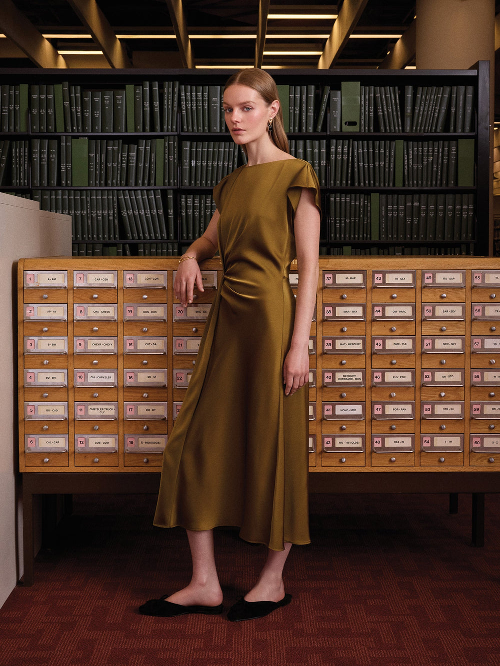 Short-Sleeve Cocktail Midi Dress with Draped Detail rw&co Great Value Deal