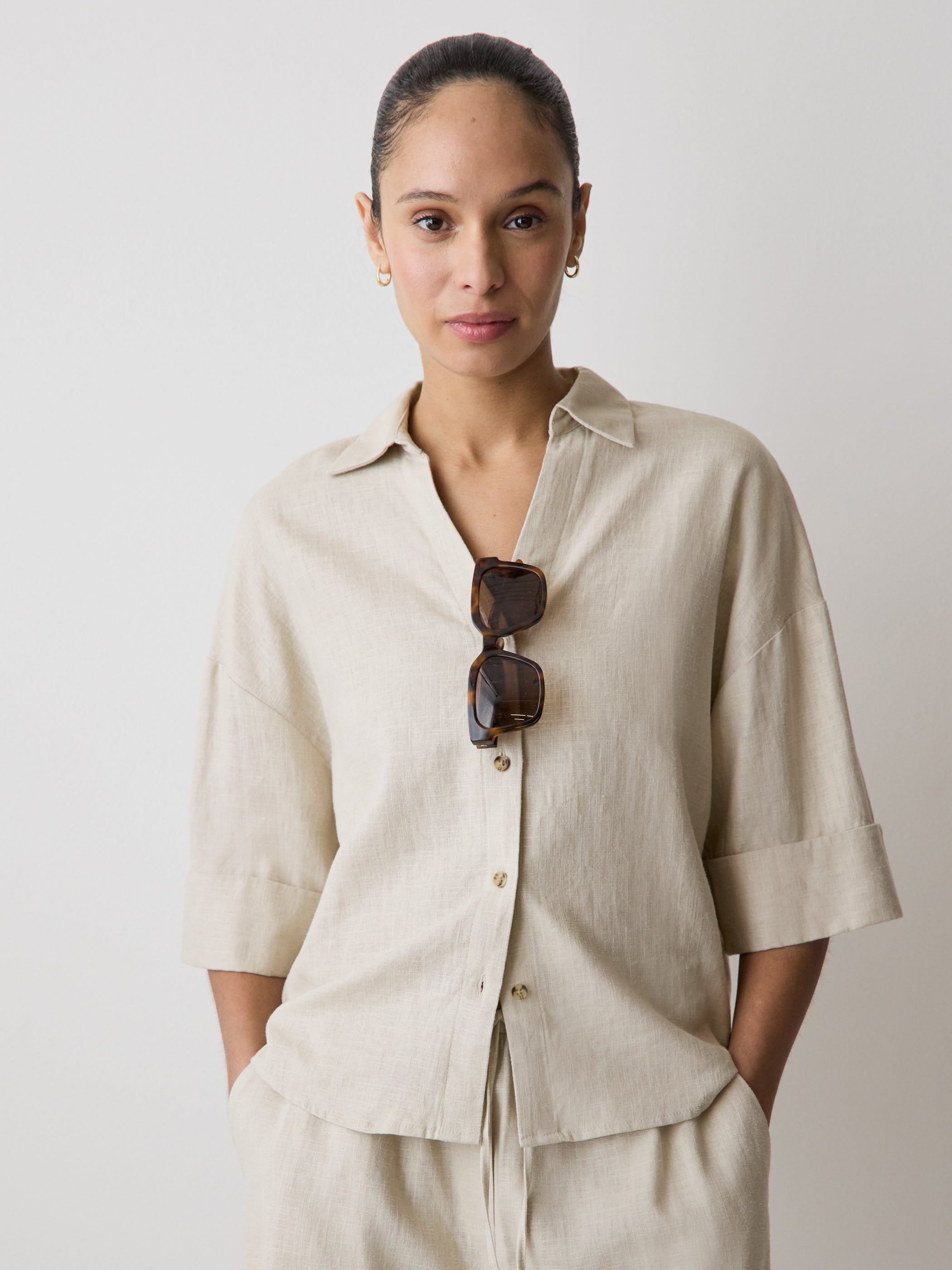 Linen-Blend Short-Sleeve Blouse with Shirt Collar rw&co On Sale