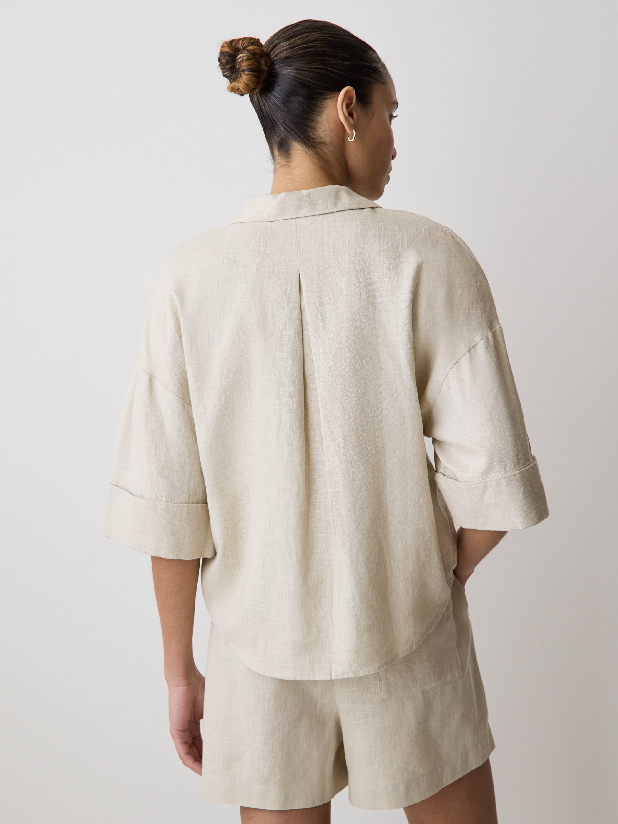 Linen-Blend Short-Sleeve Blouse with Shirt Collar rw&co On Sale