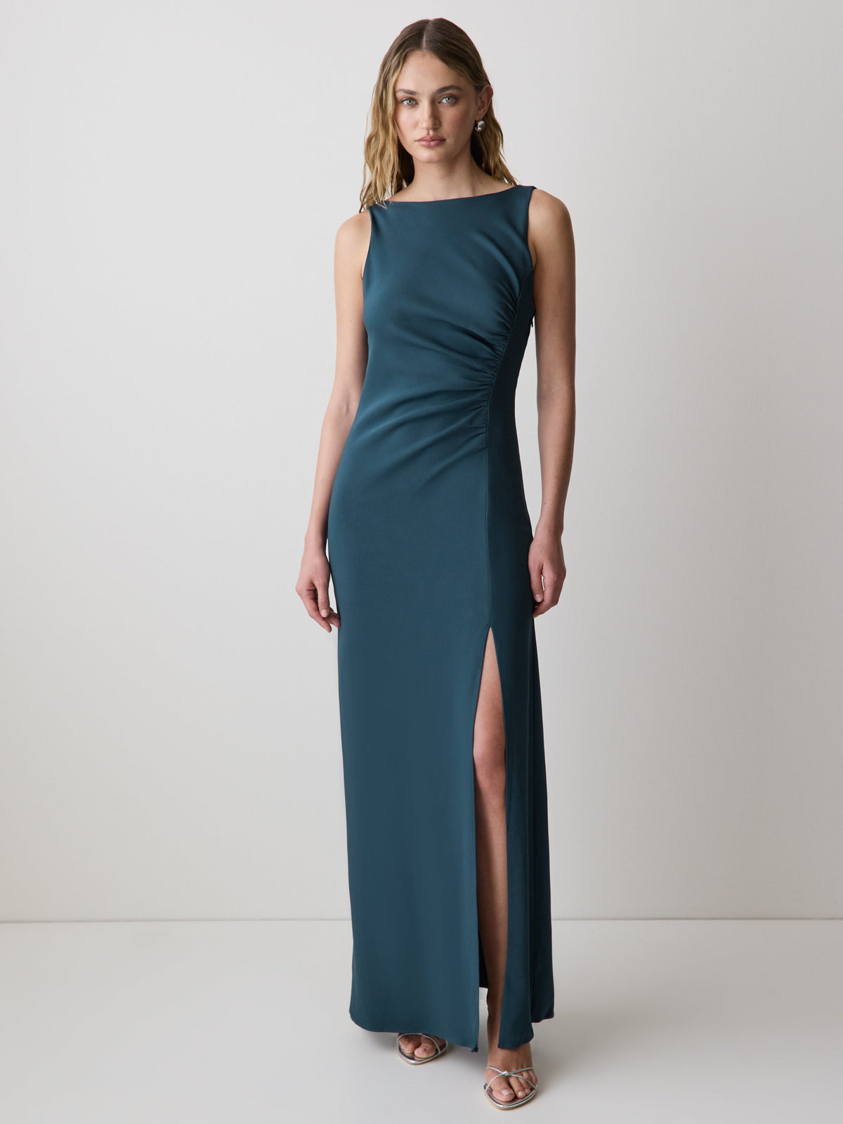 Sleeveless Boat-Neck Maxi Cocktail Dress rw&co Limited Time Discount