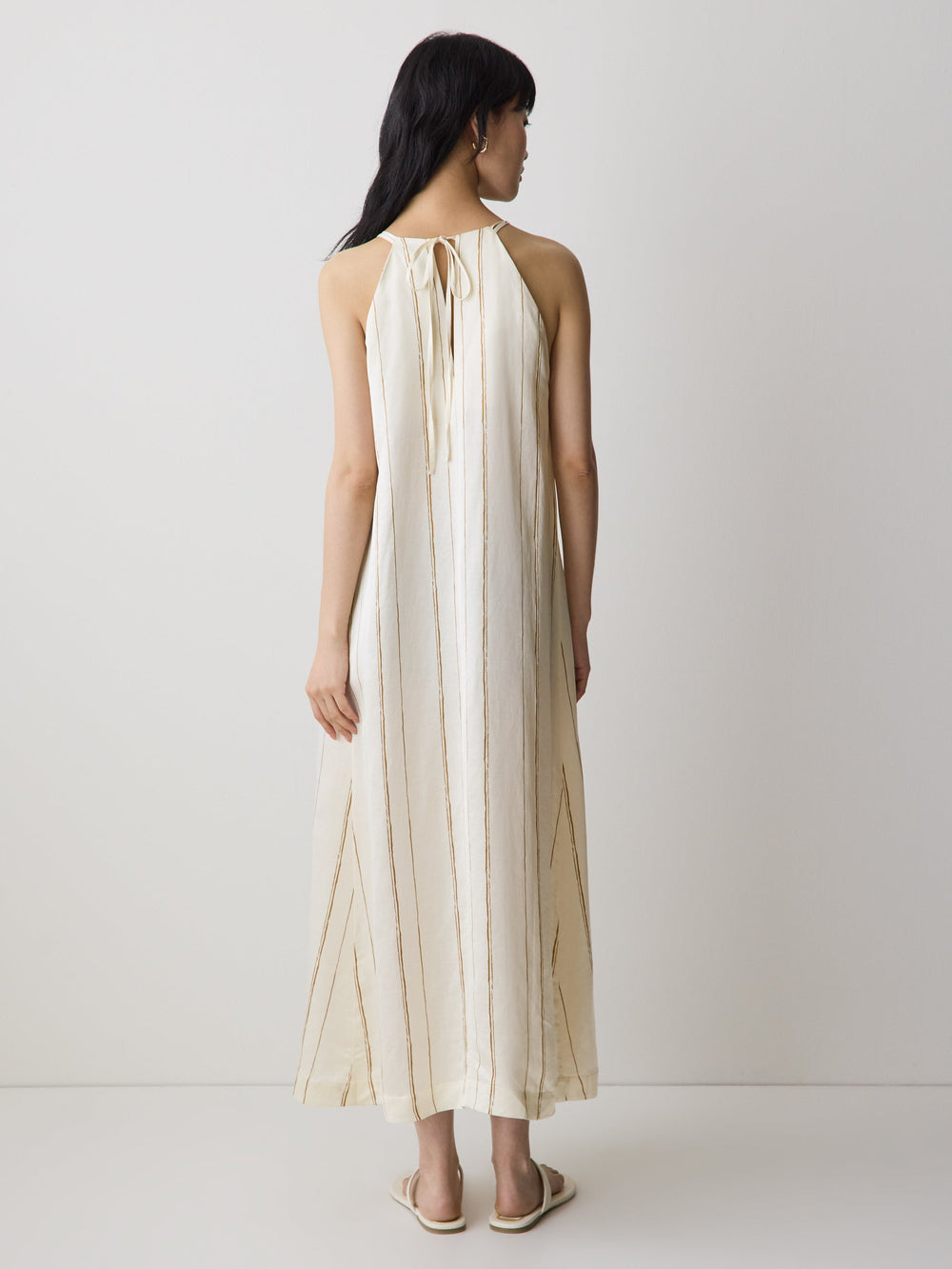 Sleeveless Halter-Neck Midi Dress rw&co Special Offer