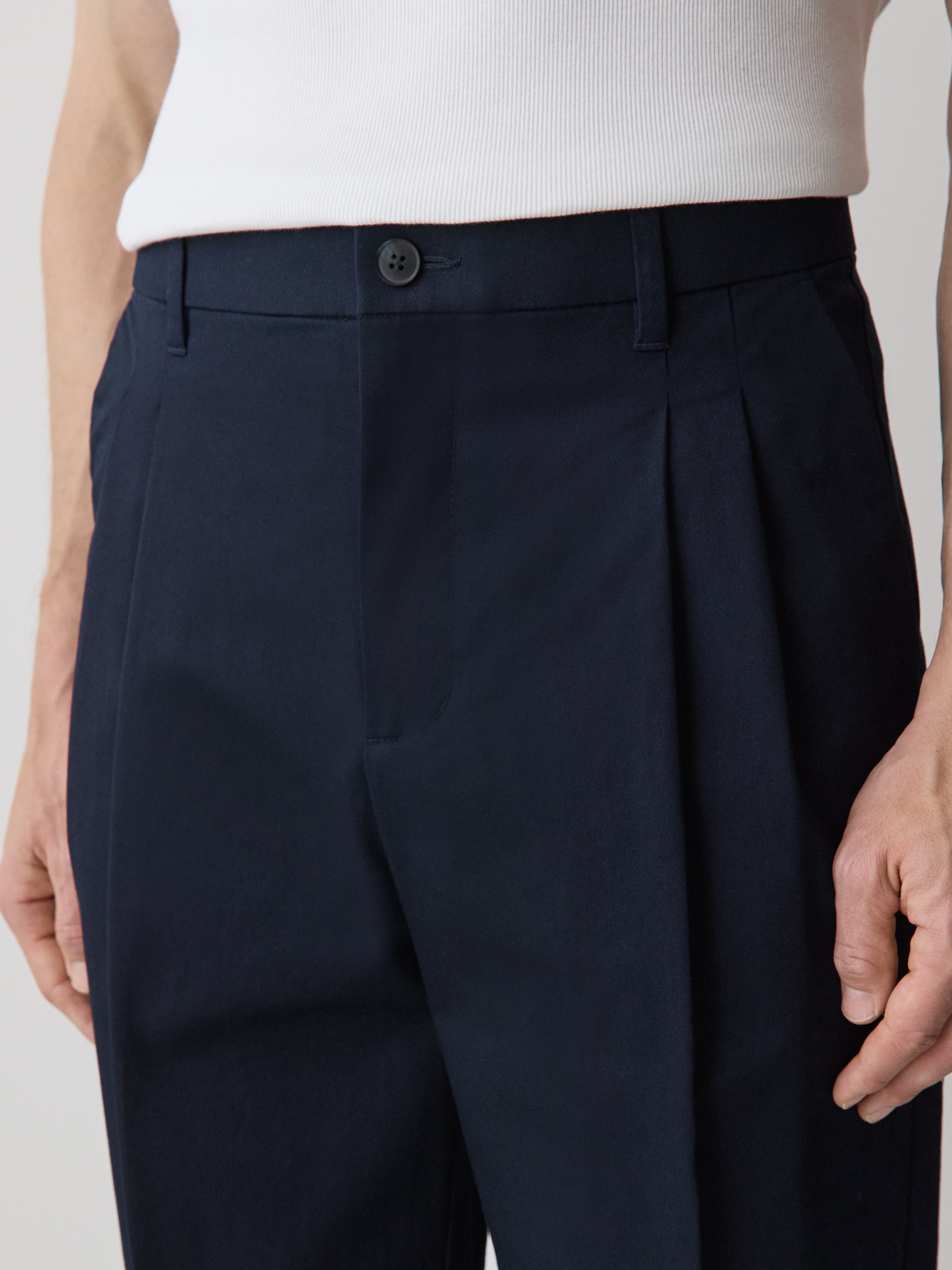 Loose Straight-Leg Pleated Chino Pant rw&co Great Value Deal