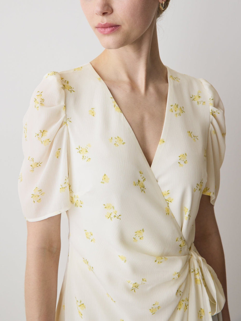 Short-Sleeve Chiffon Midi Dress with Lace Trim rw&co Special Offer