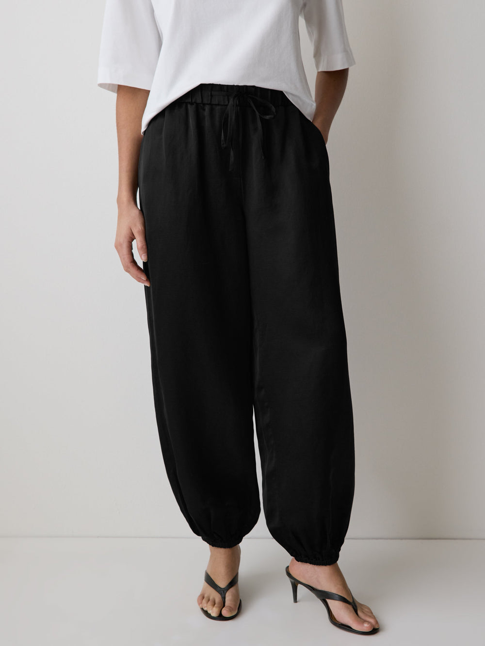 Satin High-Rise Balloon-Leg Pant rw&co Great Value Deal
