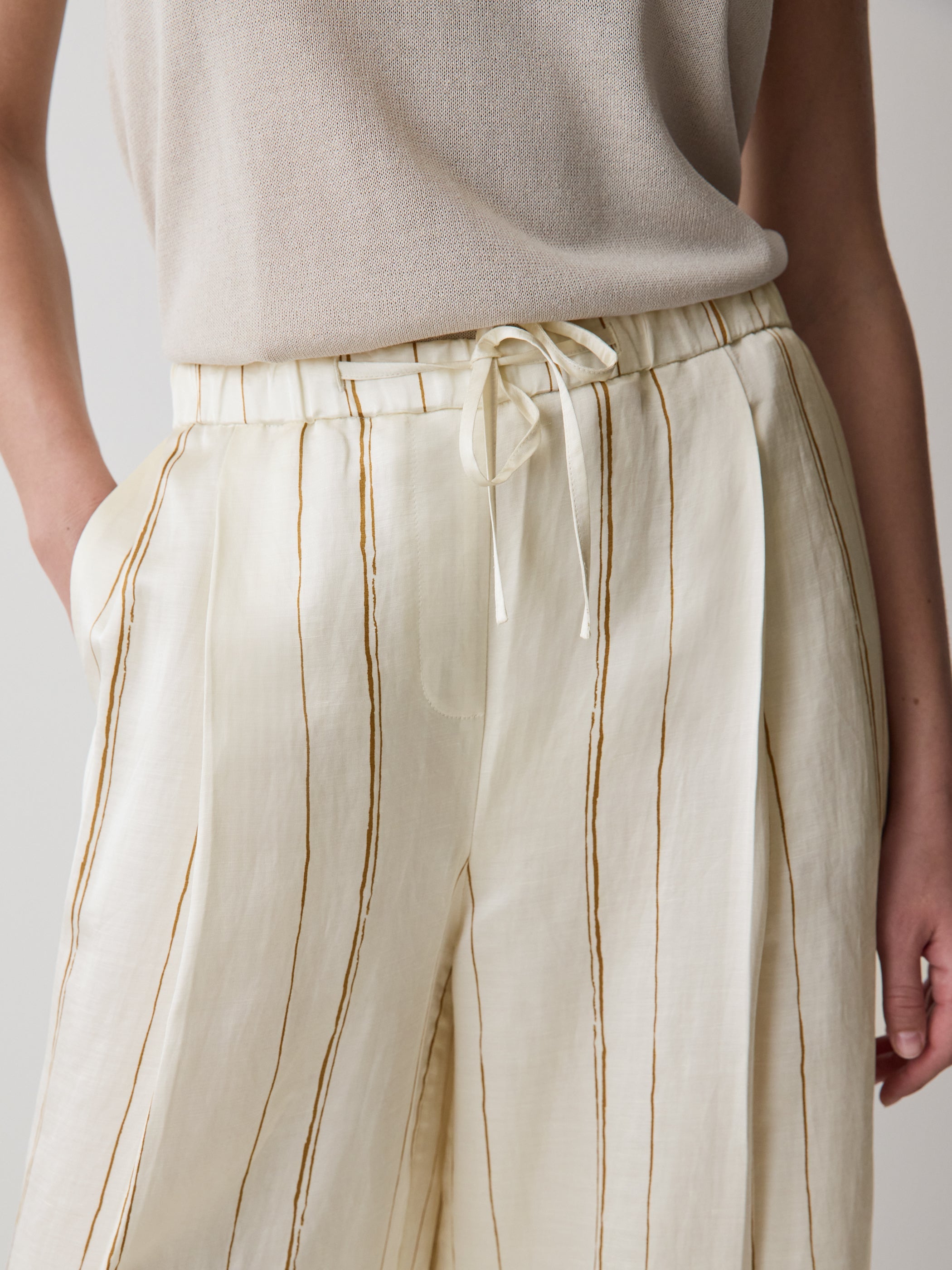 Pull-On Mid-Rise Wide-Leg Pant rw&co Limited Time Discount