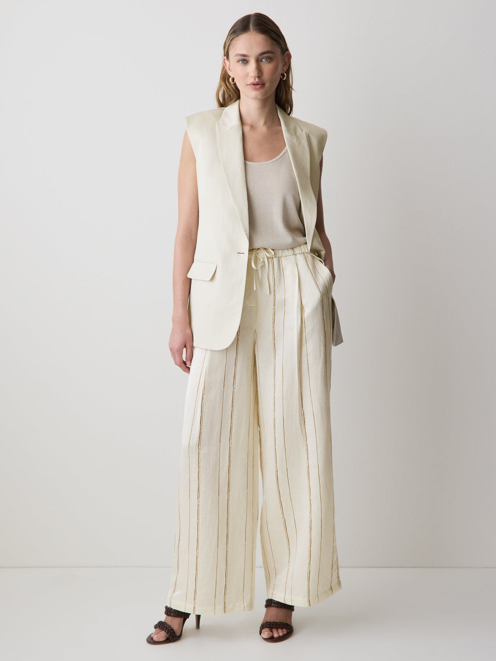 Pull-On Mid-Rise Wide-Leg Pant rw&co Limited Time Discount