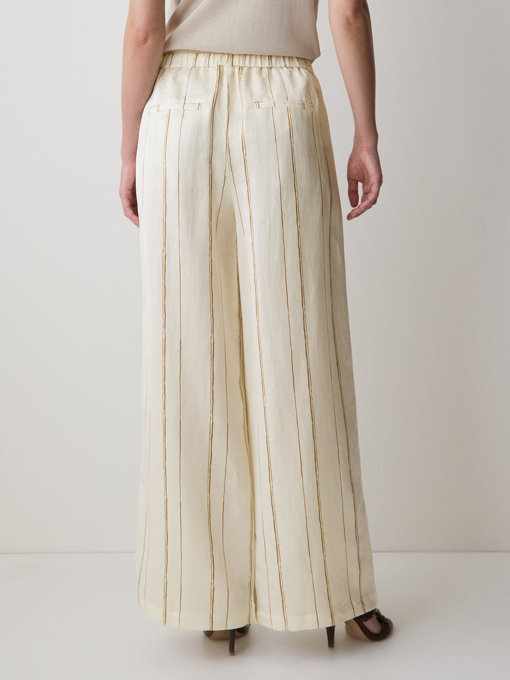 Pull-On Mid-Rise Wide-Leg Pant rw&co Limited Time Discount